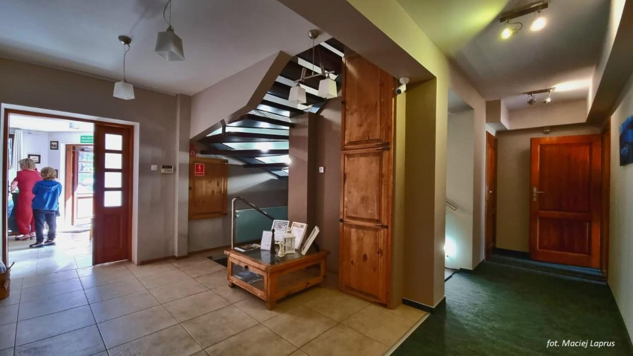 Vertigo Narie Morag Ngoại thất bức ảnh